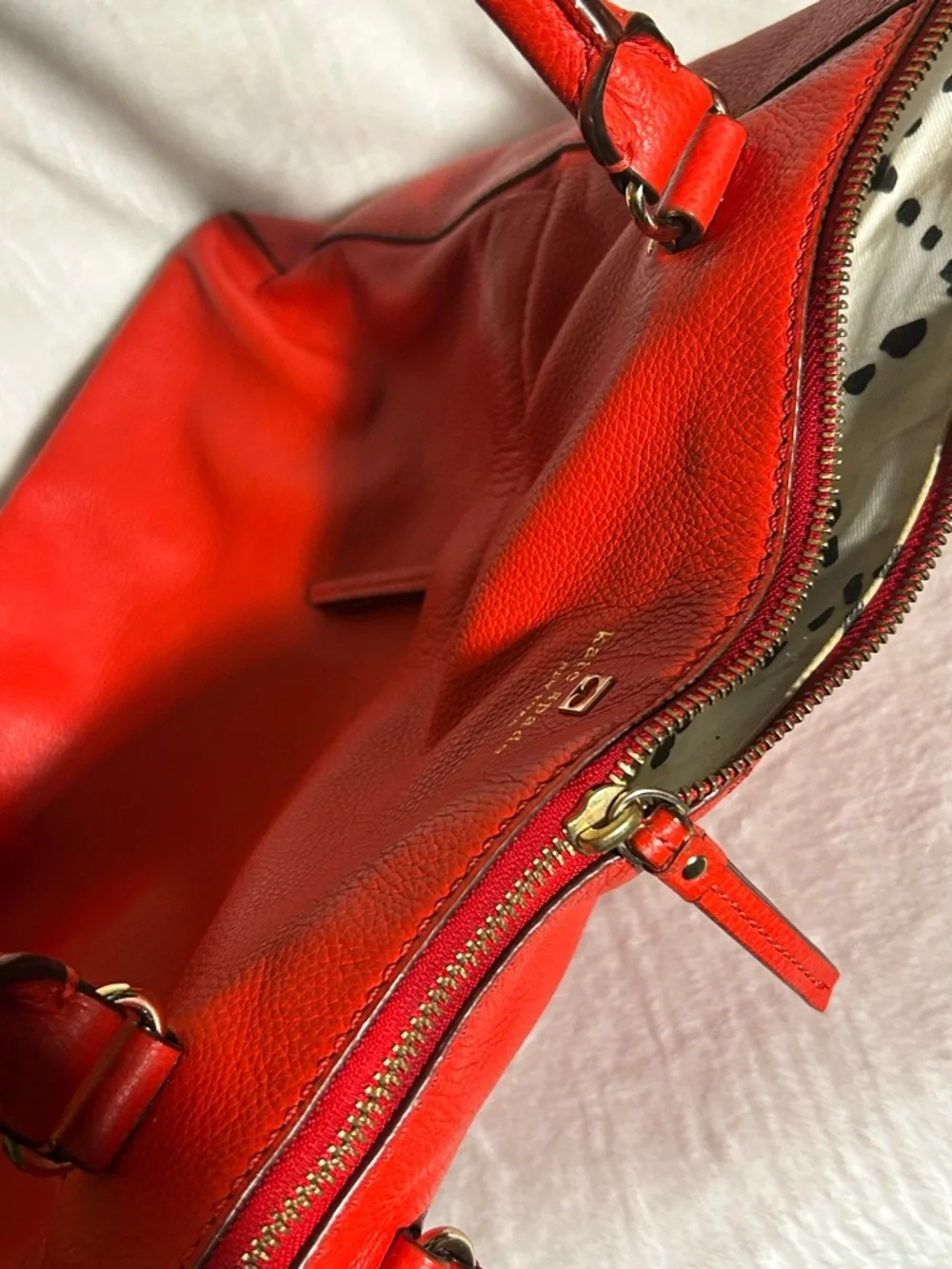 Kate Spade Large Red Pebble Leather Tote with Front Pocket - Picture 4 of 8